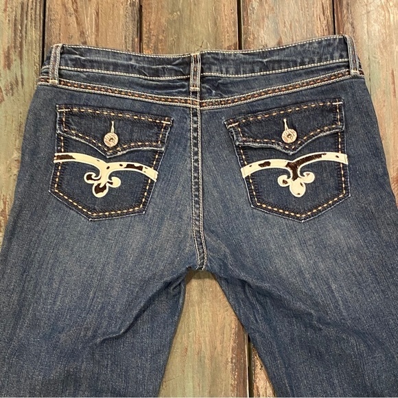 Wrangler Sz 11 Rock 47 Ultra Low Rise Jeans Cowhide Accents Embroidered Women’s - Picture 13 of 14
